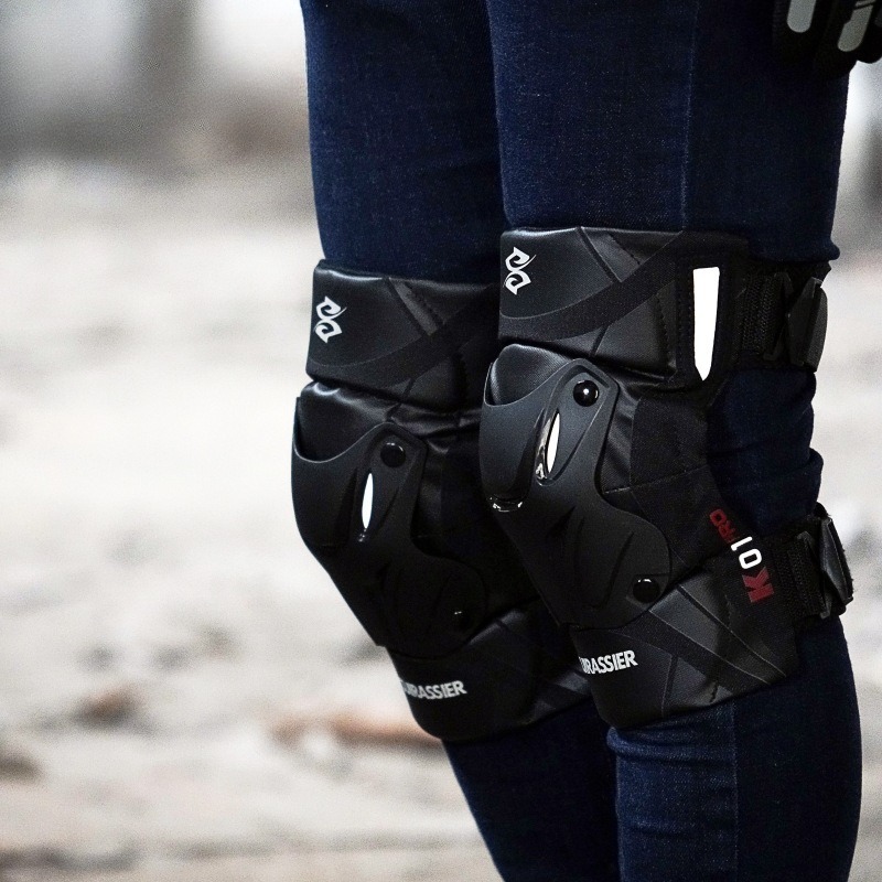 2 Pezzi Ginocchiere per Moto A - Mountain Biking Knee Pads recensione e prezzo