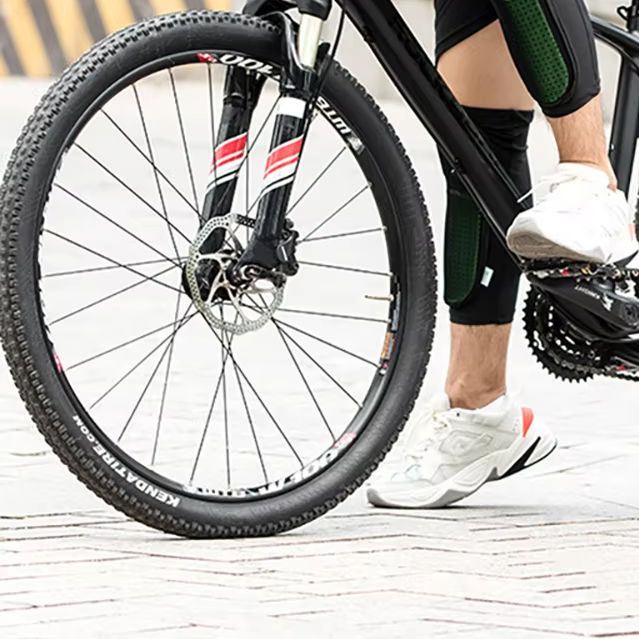 Ginocchiere Antiscivolo e Anti - Mountain Biking Knee Pads recensione e prezzo